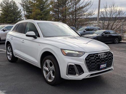 2023 Audi Q5 45 S line Premium Plus