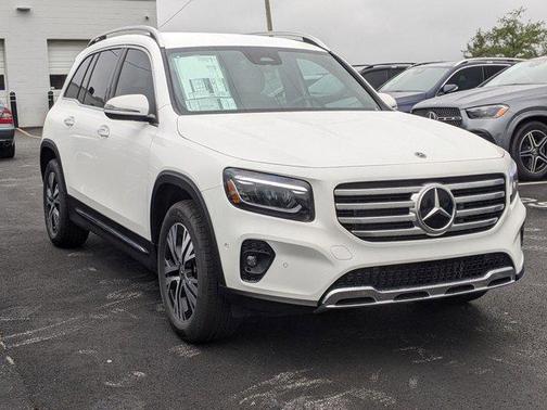 2025 Mercedes-Benz GLB 250 4MATIC