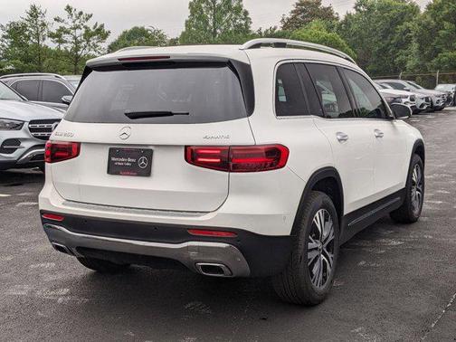 2025 Mercedes-Benz GLB 250 4MATIC