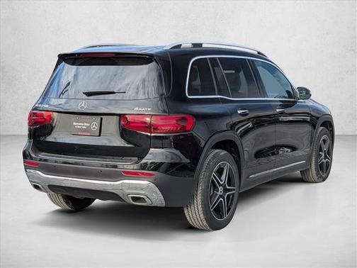 Night Black 2026 Mercedes-Benz GLB 250 4MATIC