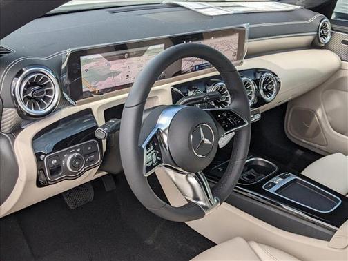 2025 Mercedes-Benz CLA 250 4MATIC