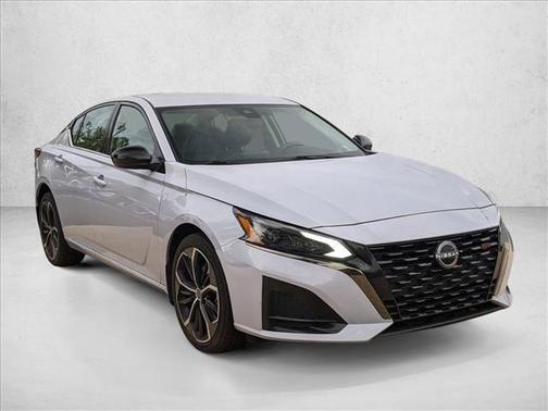 2024 Nissan Altima SR Intelligent AWD