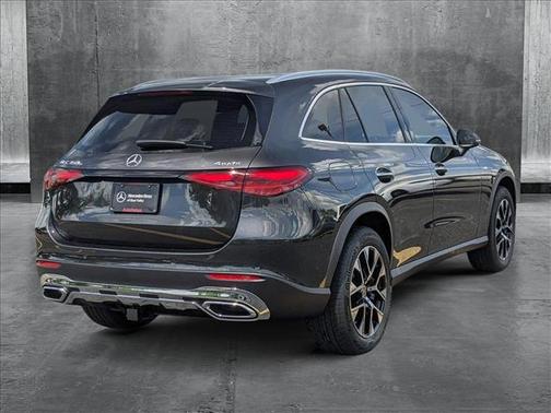 2025 Mercedes-Benz GLC 350e Base