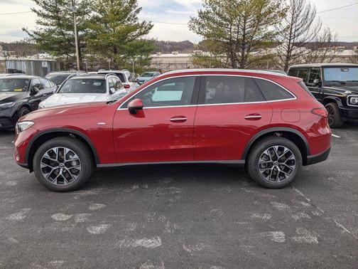 2025 Mercedes-Benz GLC 350e Base
