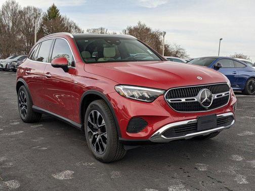 2025 Mercedes-Benz GLC 350e Base