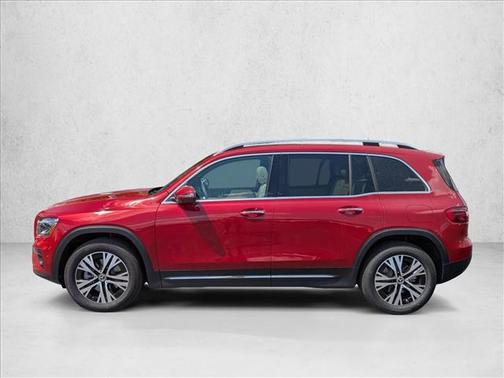 MANUFAKTUR Patagonia Red Metallic 2026 Mercedes-Benz GLB 250 4MATIC