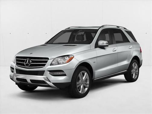 Iridium Silver Metallic 2015 Mercedes-Benz M-Class 4MATIC