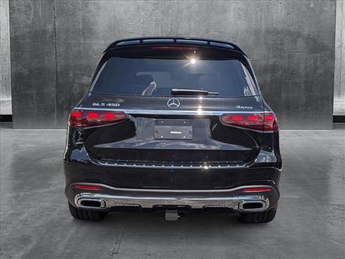 2025 Mercedes-Benz GLS 450 4MATIC