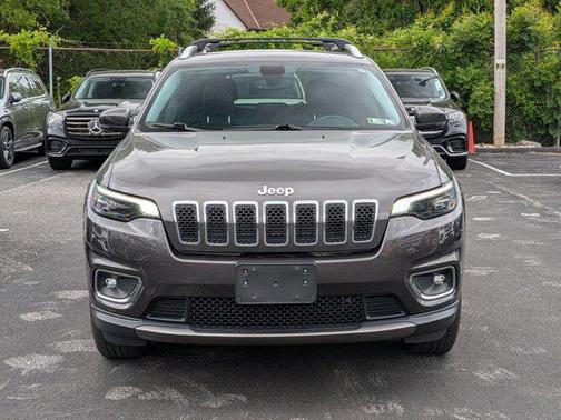 Granite Crystal Metallic Clearcoat 2019 Jeep Cherokee Limited