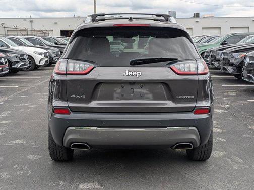 Granite Crystal Metallic Clearcoat 2019 Jeep Cherokee Limited