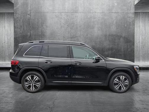 2024 Mercedes-Benz GLB 250 4MATIC