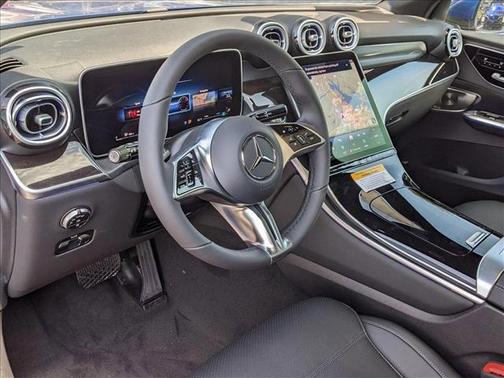 2025 Mercedes-Benz GLC 300 4MATIC