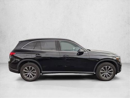 2023 Mercedes-Benz GLC 300 4MATIC