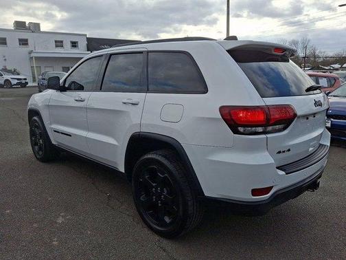 2019 Jeep Grand Cherokee Laredo