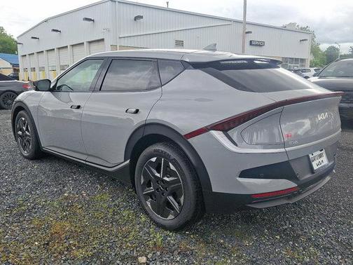 2025 Kia EV6 Light Long Range
