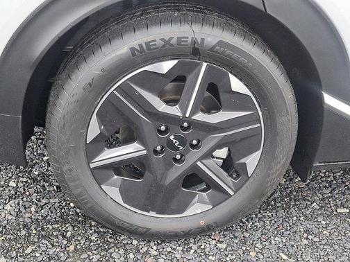 2025 Kia EV6 Light Long Range