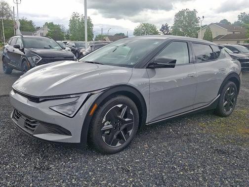 2025 Kia EV6 Light Long Range