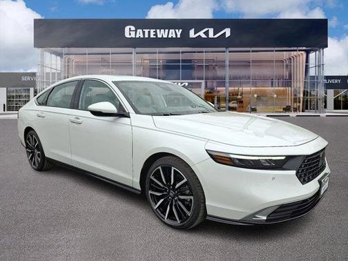 2024 Honda Accord Hybrid Touring