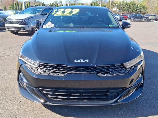 2022 Kia K5 GT-Line