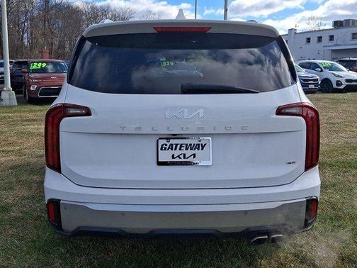 2023 Kia Telluride S