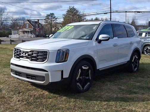 2023 Kia Telluride S
