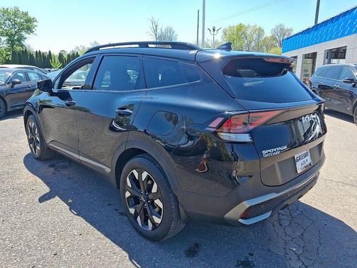 Ebony Black 2023 Kia Sportage X-Line