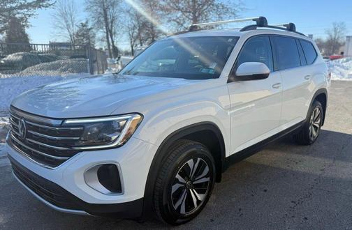 2024 Volkswagen Atlas 2.0T SE
