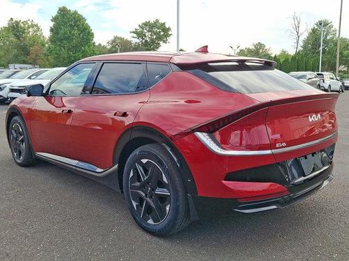 2025 Kia EV6 Wind