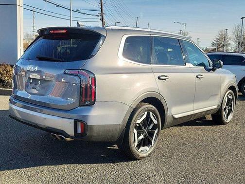 2023 Kia Telluride EX