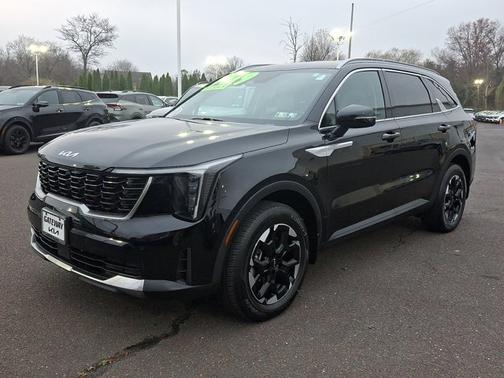 2025 Kia Sorento S