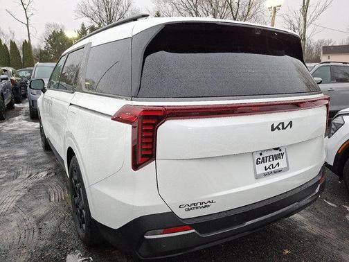 2025 Kia Carnival SX Prestige