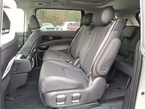 2025 Kia Carnival SX Prestige