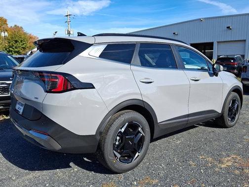 2026 Kia Sportage Hybrid S