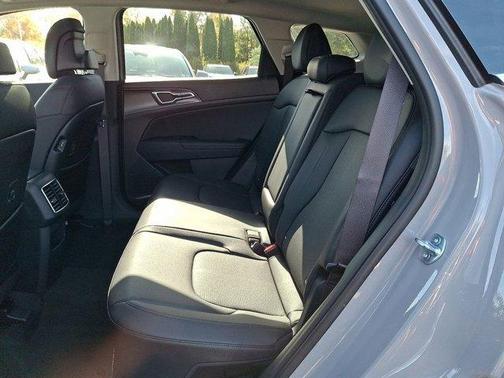 Fusion Orange 2026 Kia Sportage Hybrid S