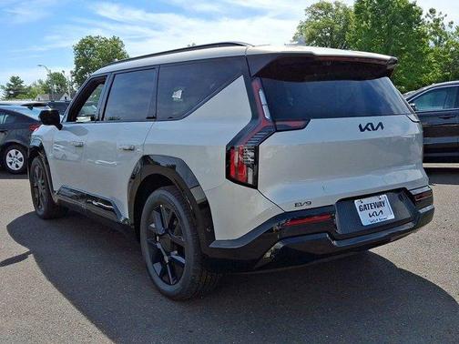 2026 Kia EV9 Land