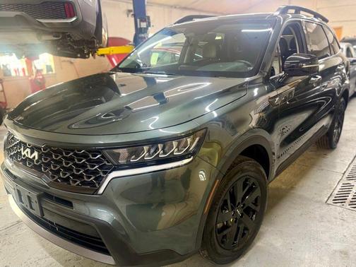 2022 Kia Sorento X-Line EX