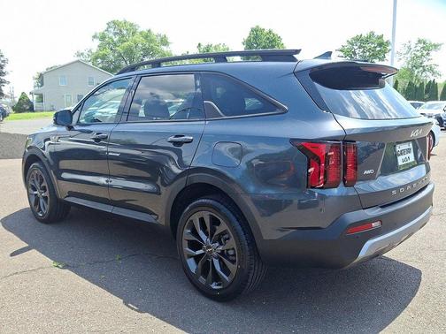 2022 Kia Sorento X-Line EX
