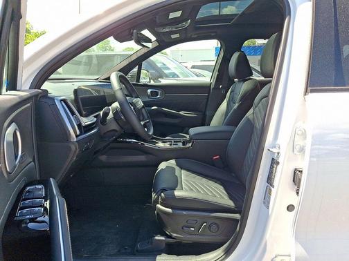Glacial White Pearl 2026 Kia Sorento EX