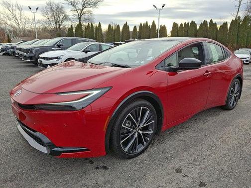 2024 Toyota Prius XLE