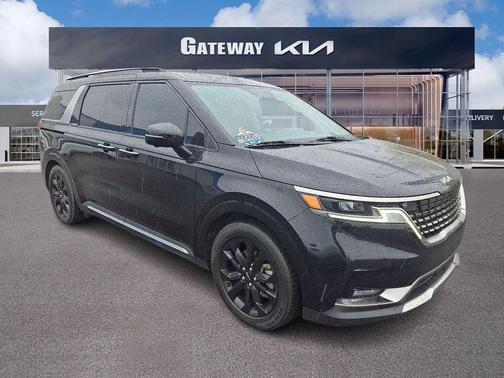 Aurora Black Pearl 2023 Kia Carnival SX