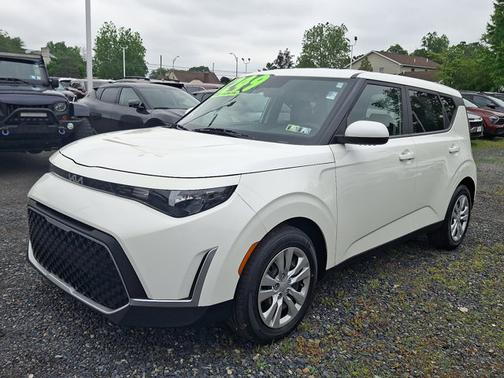 2023 Kia Soul LX