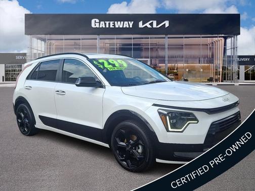 2023 Kia Niro SX Touring