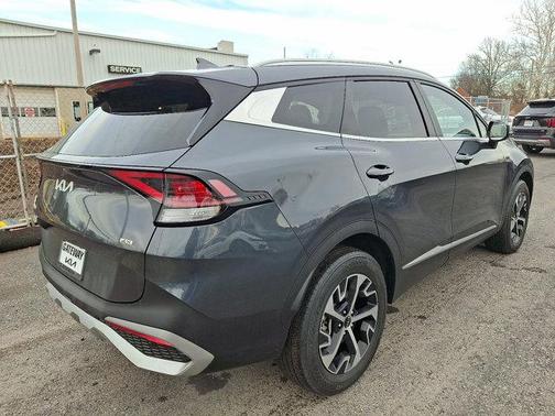 2024 Kia Sportage EX