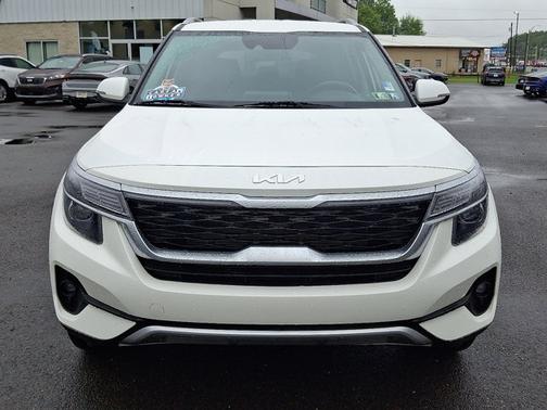2023 Kia Seltos S
