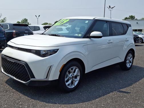 2023 Kia Soul LX