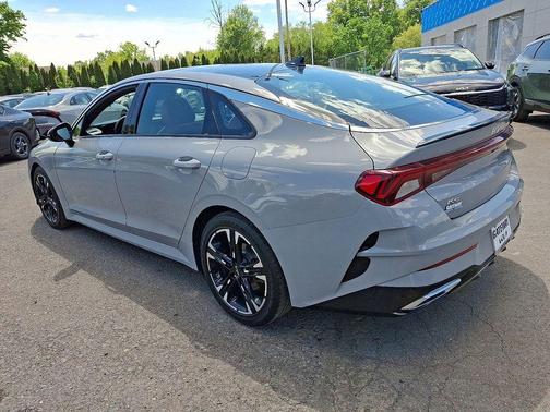 Wolf Gray 2022 Kia K5 GT-Line