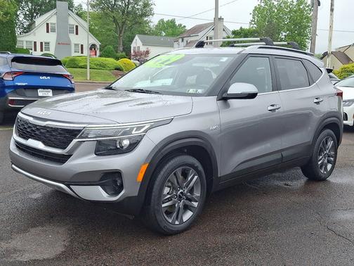 2022 Kia Seltos S