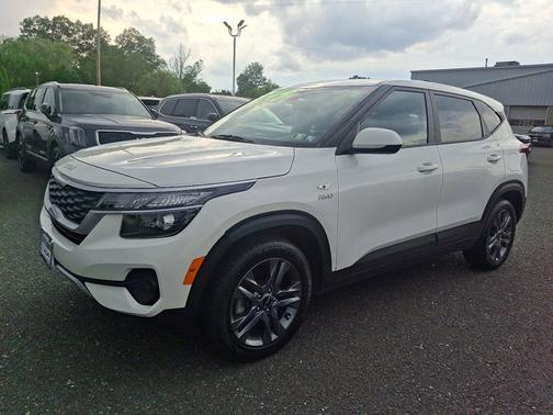 2023 Kia Seltos LX