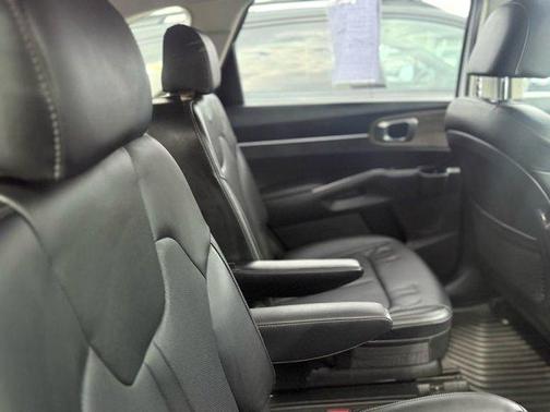 2023 Kia Sorento X-Line EX