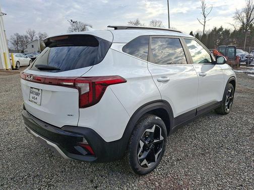 2025 Kia Seltos EX